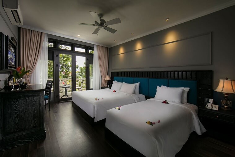 Phòng Deluxe Triple With City view